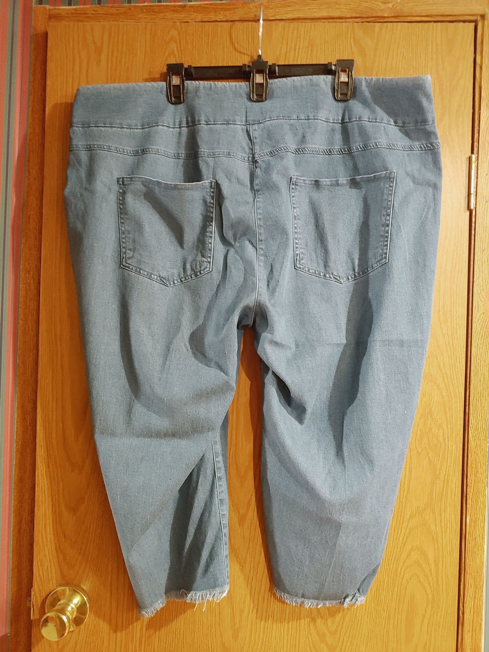 Ruby Rd. Light Blue Cropped Jeans - Frayed Hem - Picture 4 of 5